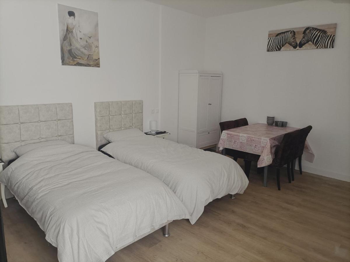 7 Minutes De L'Aeroport Cdg 5 Bed and Breakfast Thieux  Esterno foto